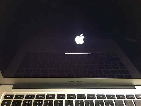 macbook pro stops loading halfway|mac won't load on progress bar.